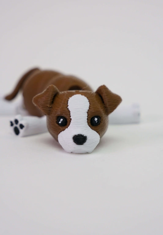 Μπροστινή όψη του 3D printed flexy μπρελόκ σκύλου με ρεαλιστική λεπτομέρεια