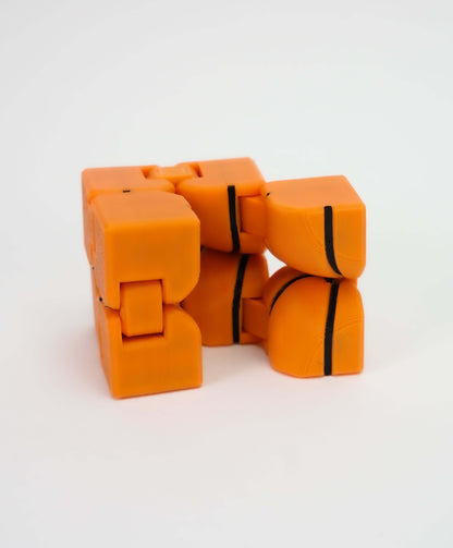 Επάνω/flat όψη του Basketball 3D printed fidget toy με λεπτομερή 3D εκτύπωση και καθαρό φόντο