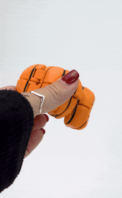 GIF που δείχνει το Basketball 3D printed fidget toy σε κίνηση, ιδανικό για χαλάρωση και αντιστρές παιχνίδι